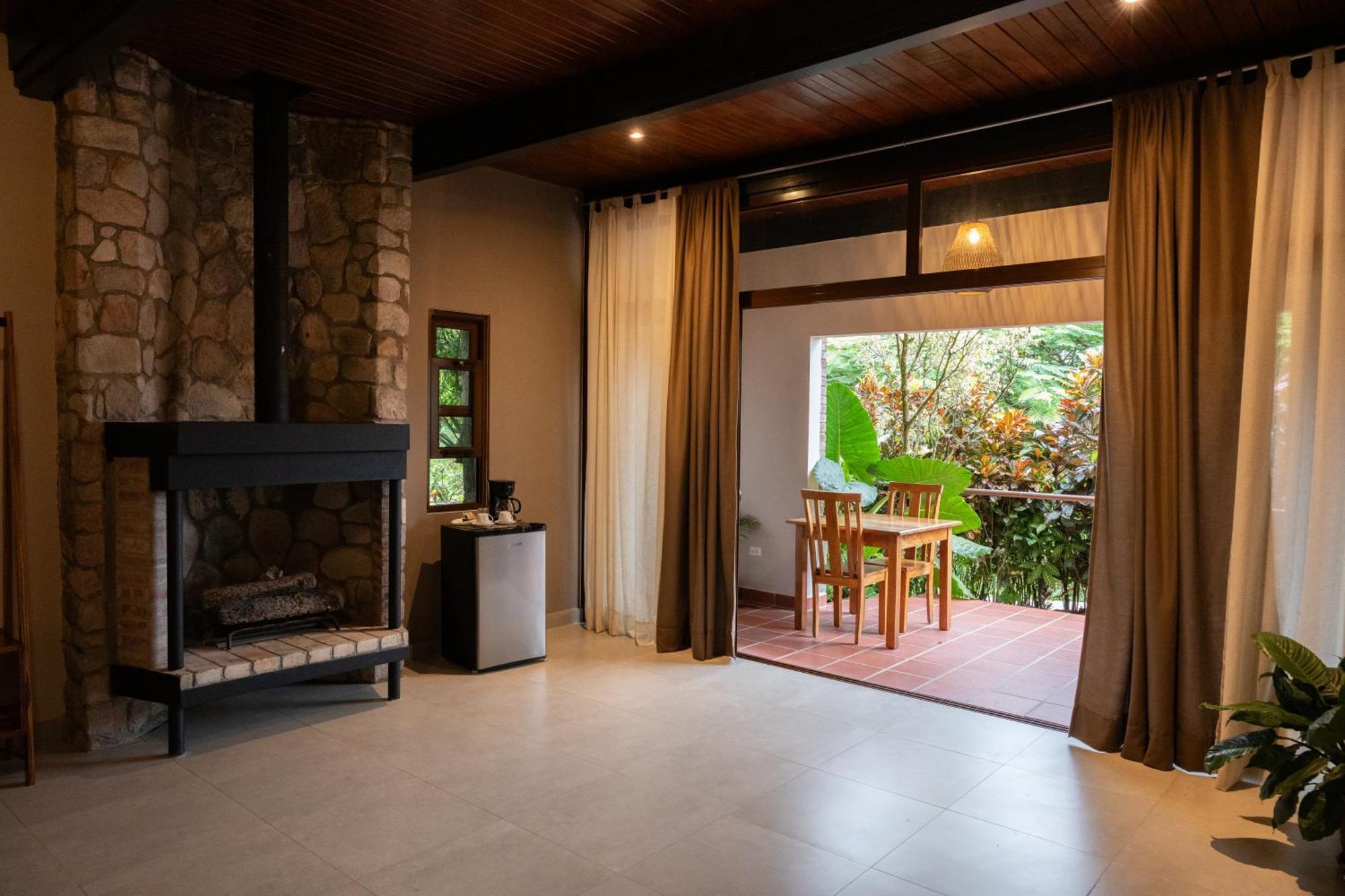 The Golden Frog Inn El Valle de Anton Exterior foto